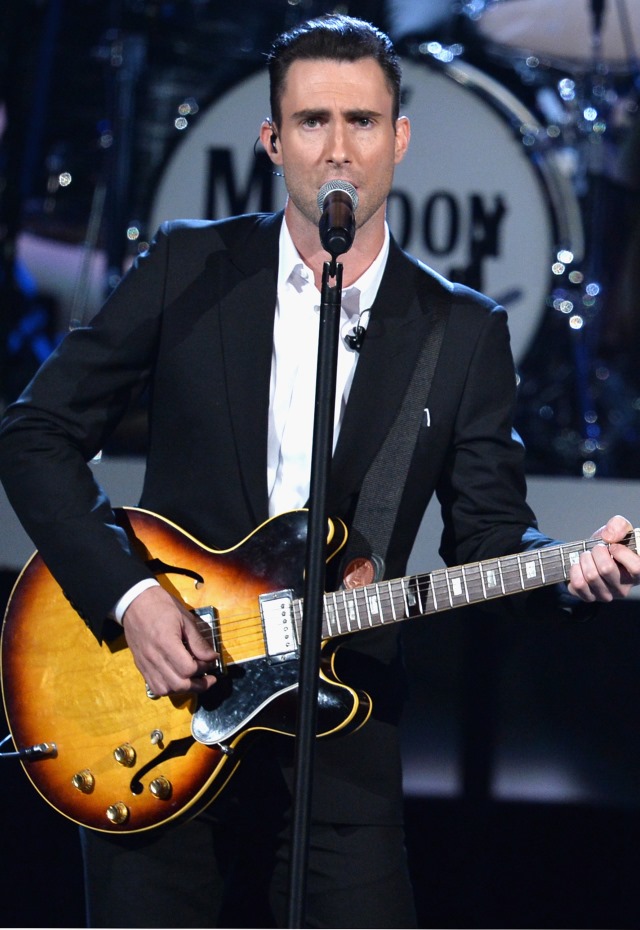 The Beatles 50th Anniversary Show, Maroon 5 Beatles Tribute Video, Beatles Tribute Performance, Adam Levine Beatles Performance Video