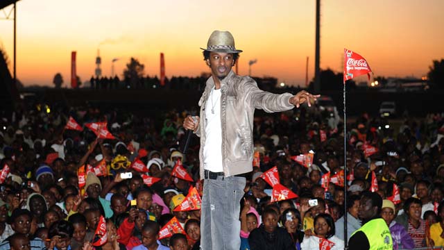 K'Naan Dating Lupita Nyong'o, Lupita Nyong'o Boyfriend K'Naan, Lupita Nyong'o Boyfriend Keinan Warsame, K'Naan Warsame, K'Naan Warsame Dating Lupita Nyong'o