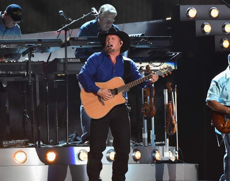 Garth Brooks cancelled, Garth Brooks, Hurricane Matthew Cancellation