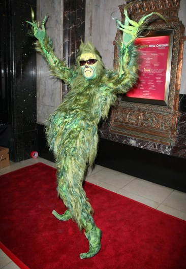 stefan karl stefansson, robbie rotten, how the grinch stole christmas the musical