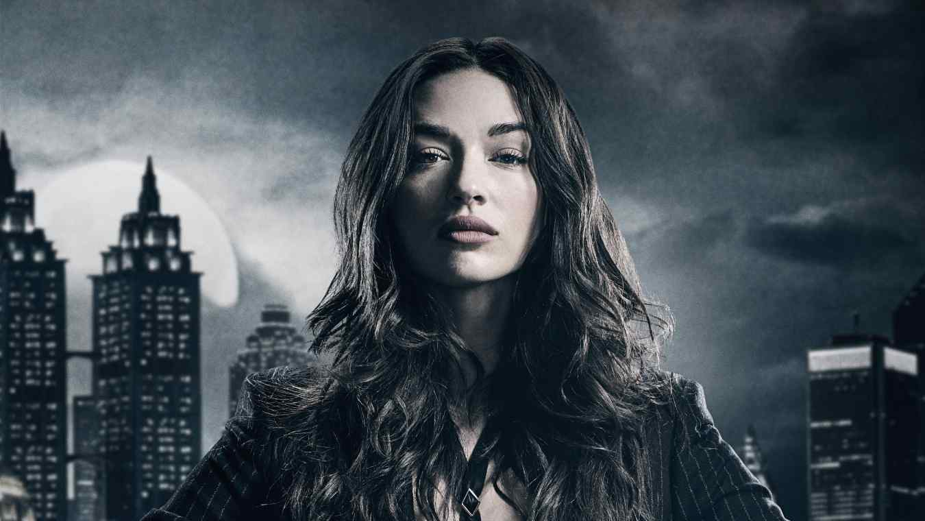 Sofia Falcone actress, Sofia Falcone, Crystal Reed Gotham