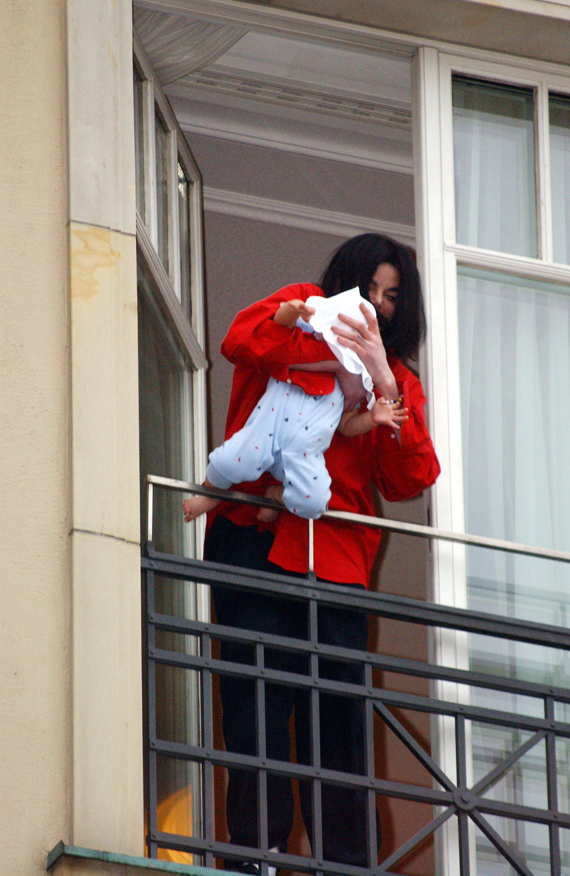 Blanket Jackson, Blanket Jackson Mother, michael jackson son, michael jackson children