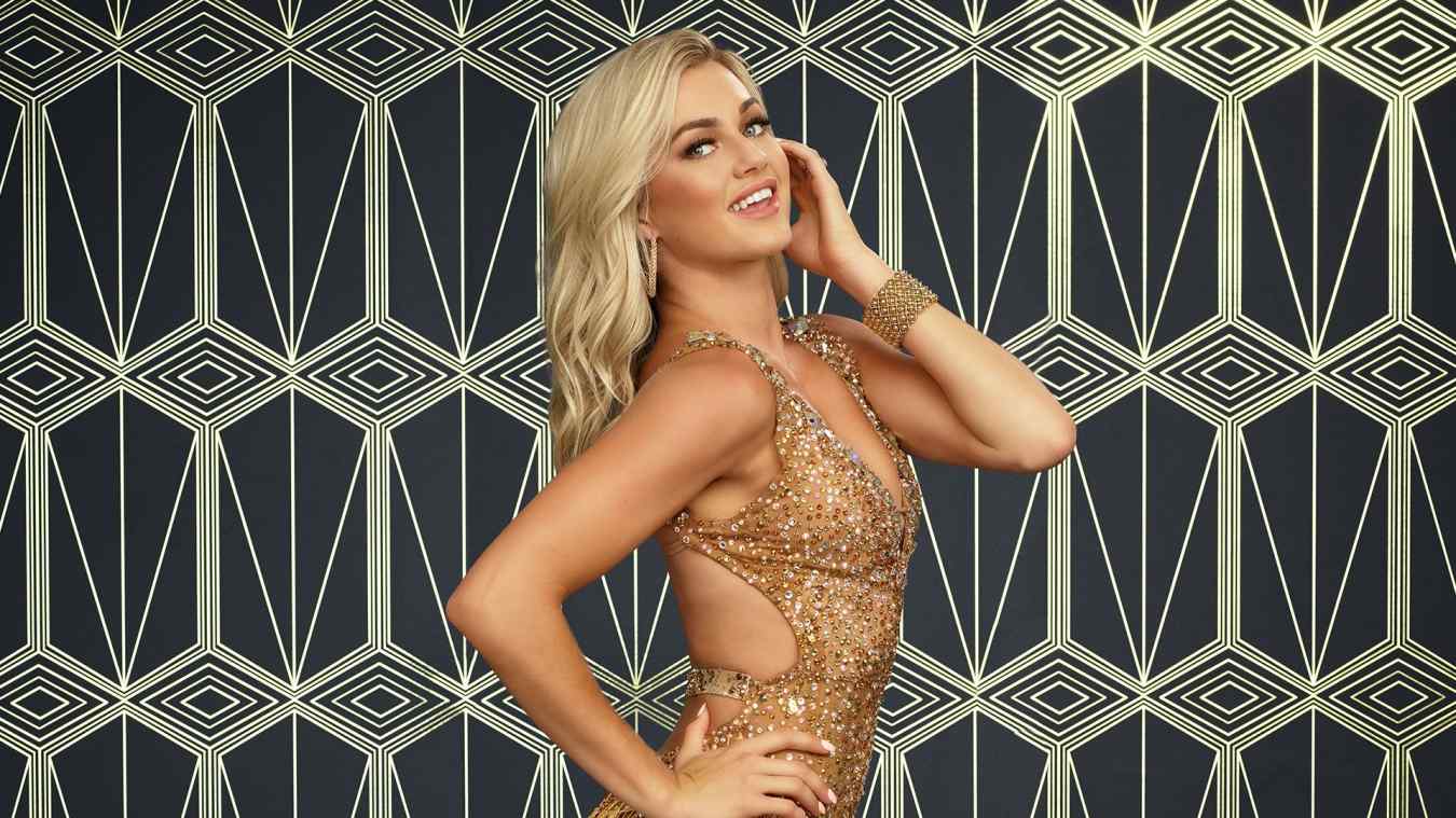 Lindsay Arnold Lips