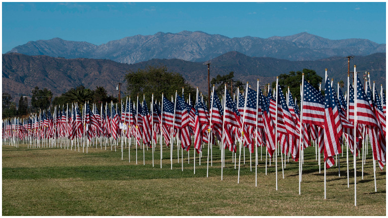 sports clips veterans day freebies