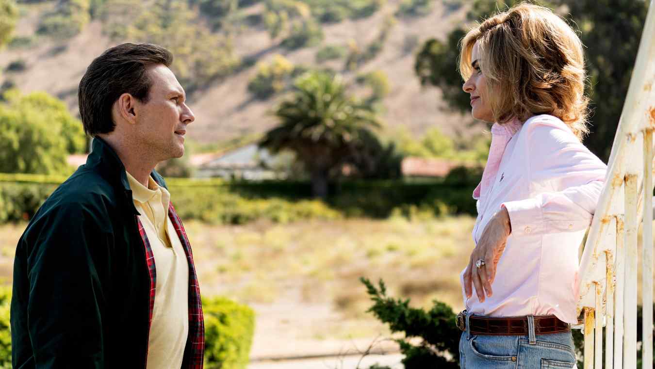 "No Fault" Episode 201 -- Pictured: (l-r) Christian Slater as Dan Broderick, Amanda Peet as Betty Broderick