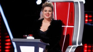 Kelly Clarkson The Voice