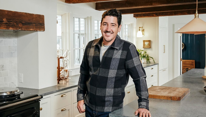 Jonathan Knight HGTV