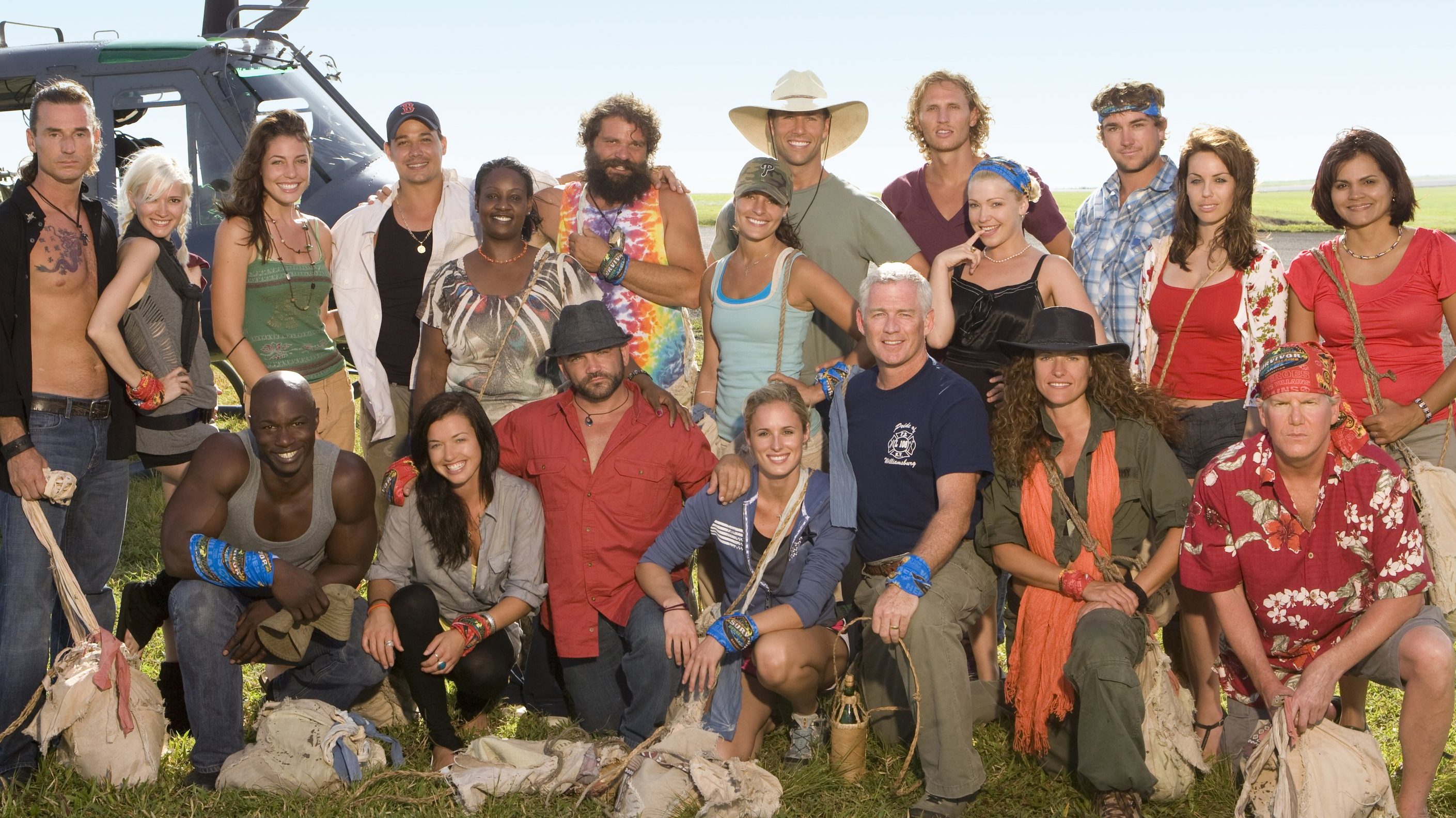 The cast of 'Survivor: Heroes vs. Villains'