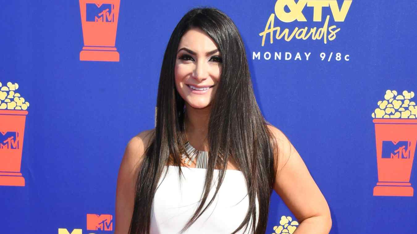 Deena Nicole Cortese