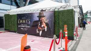 E! Red Carpet Emmys 2021