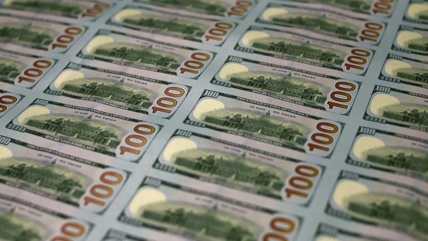 $100 bills