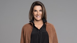 Hilary Farr