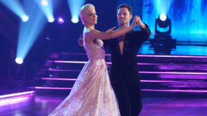 Sasha Farber and Selma Blair Dancing
