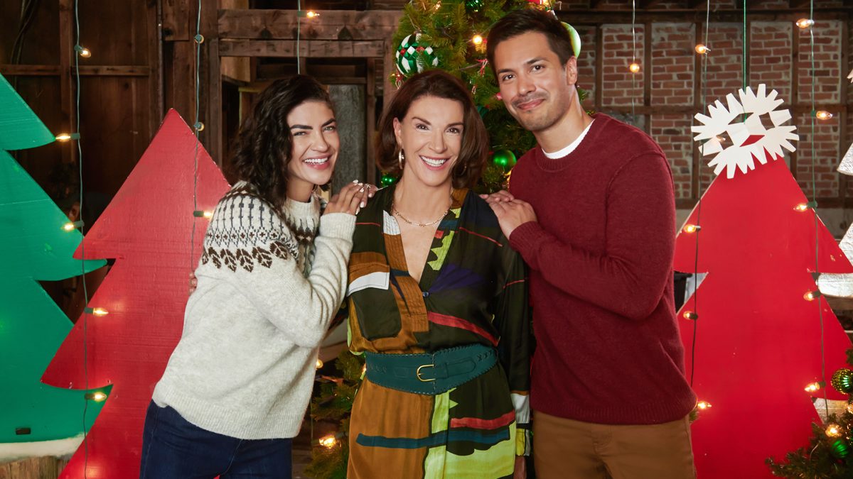 "Designing Christmas" cast