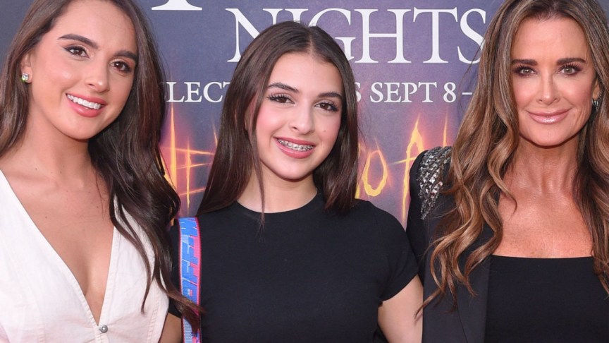 Alexia Umansky, Portia Umansky, and Kyle Richards.