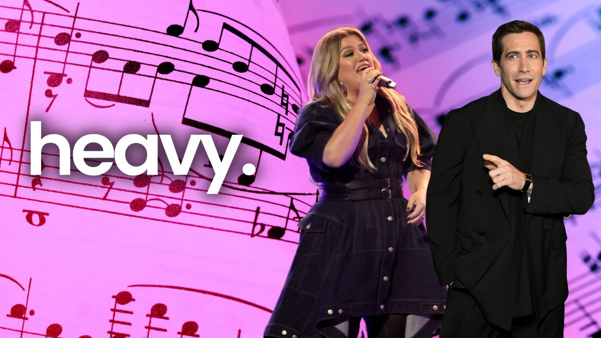 Kelly Clarkson and Jake Gyllenhaal.
