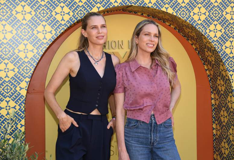 Sara Foster, Erin Foster