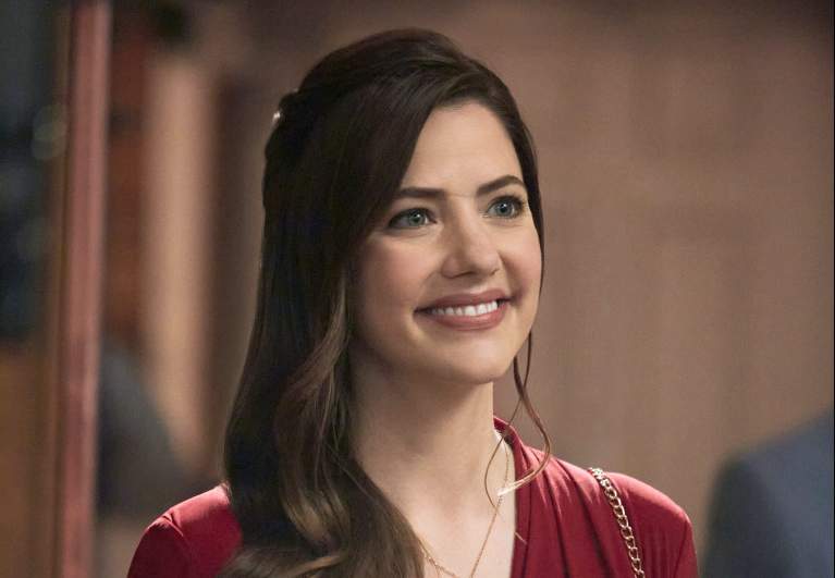 Julie Gonzalo