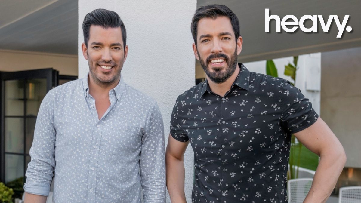 Jonathan and Drew Scott