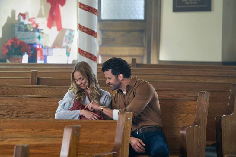 Laura Vandervoort and Benjamin Ayres