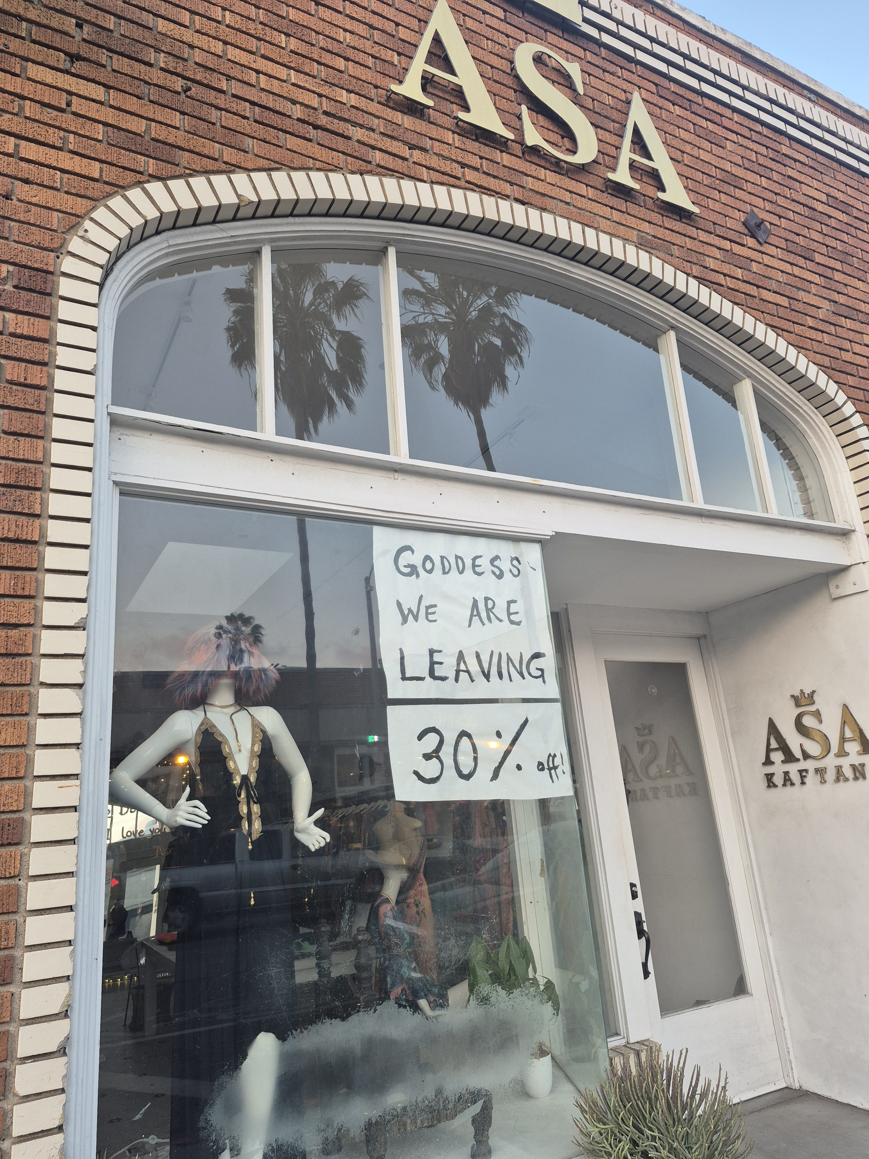 Asa Kaftan Asa Soltan Rahmatis kaftan store.