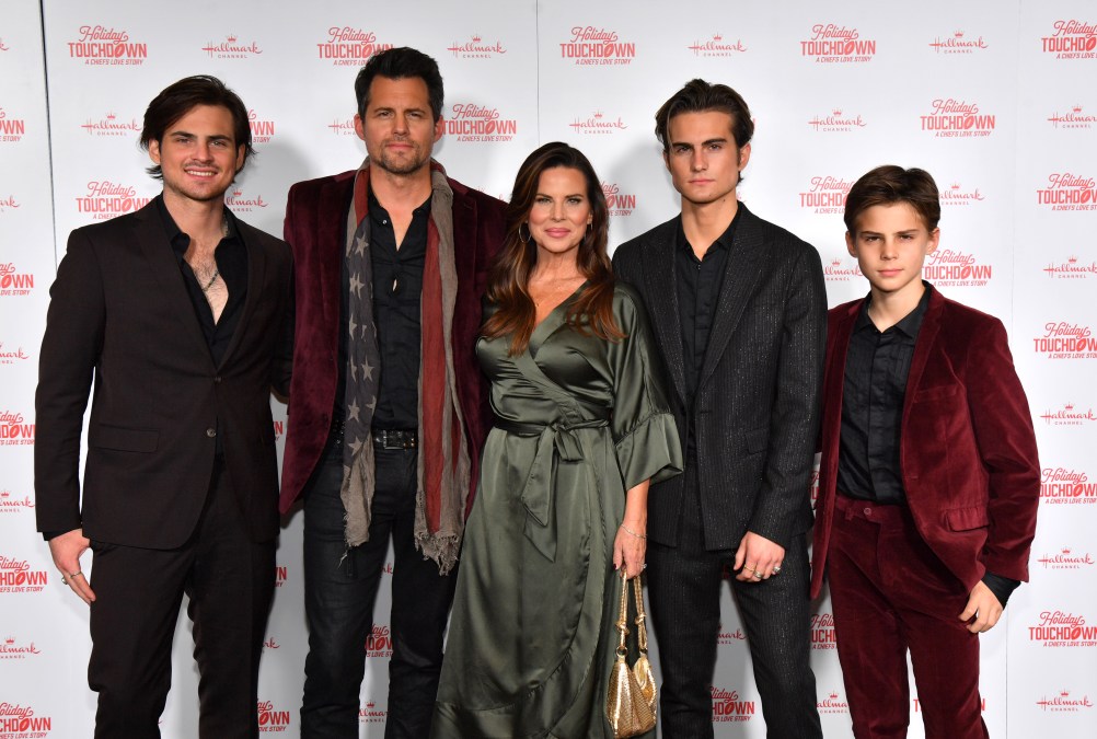Kristoffer Polaha's family