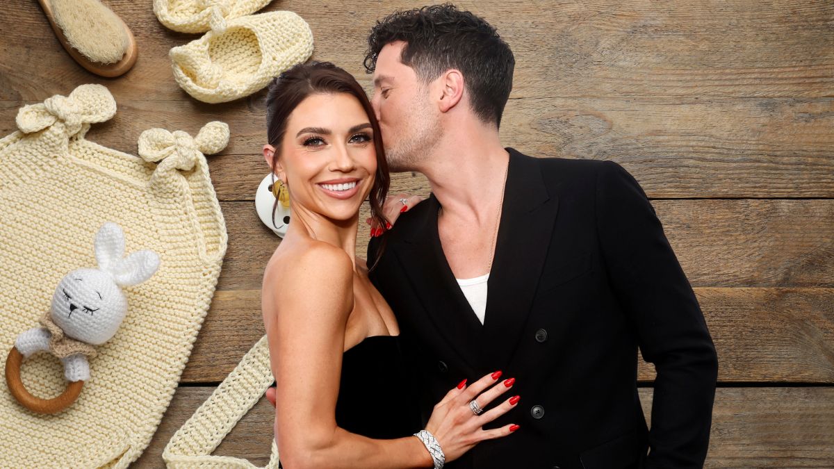 Jenna Johnson and Val Chmerkovskiy.
