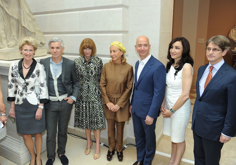 Jeff Bezos and Anna Wintour in 2012
