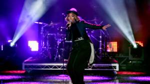 Brandy and Monica are going on the "The Boy Is Mine" Tour
