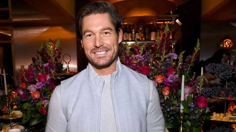 Craig Conover attends the Cracker Barrel Cheese 70th Anniversary Event on September 25, 2024 in New York City