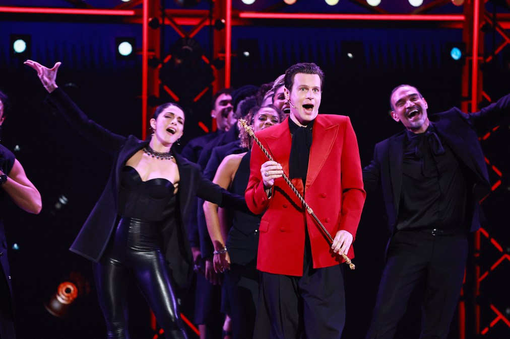 Jonathan Groff
