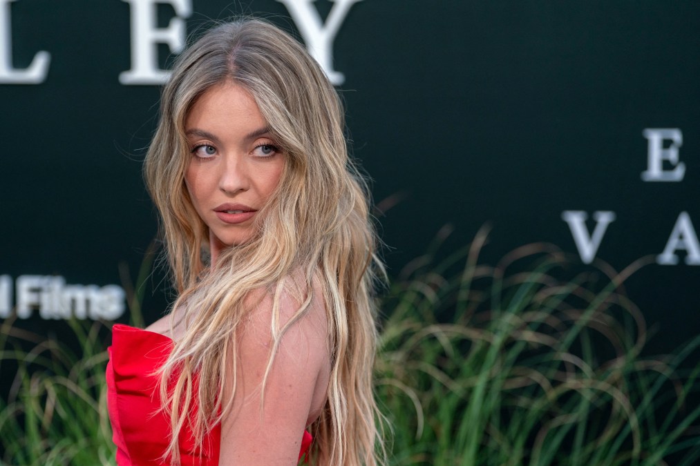 US actress Sydney Sweeney attends the Apple TV+ premiere of "Echo Valley" 