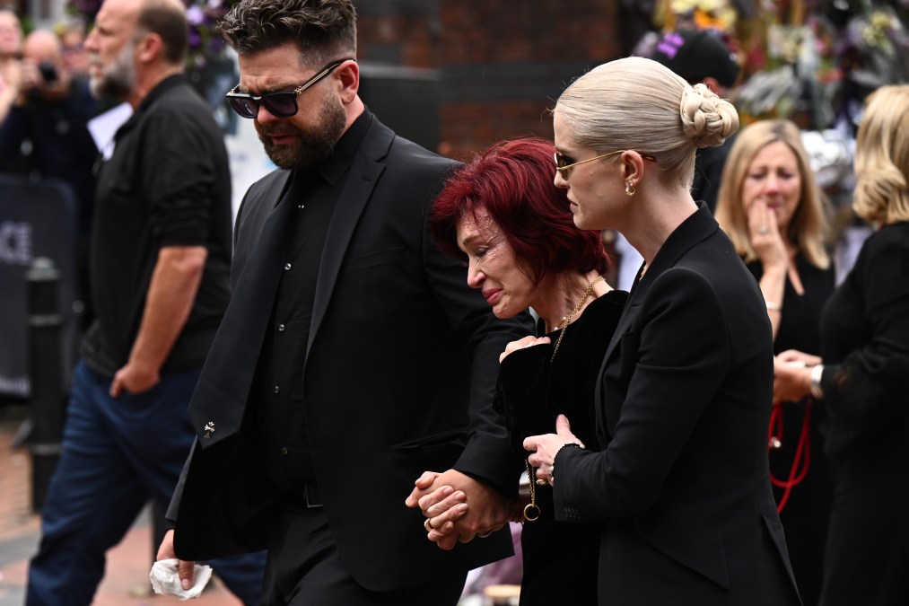 BIRMINGHAM, ENGLAND - JULY 30: (L-R) Jack Osbourne, Sharon Osbourne and Kelly Osbourne arrive to view tributes to the late Ozzy Osbourne