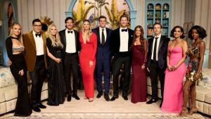 SOUTHERN CHARM -- Season:10 -- Pictured: (l-r) Taylor Ann Green, Rodrigo Reyes, Madison LeCroy, Craig Conover, Molly O'Connell, Shep Rose, Austen Kroll, Salley Carson, Jarrett Thomas, Leva Bonaparte, Venita Aspen