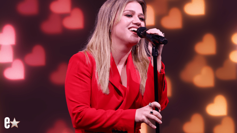 Kelly Clarkson dating life