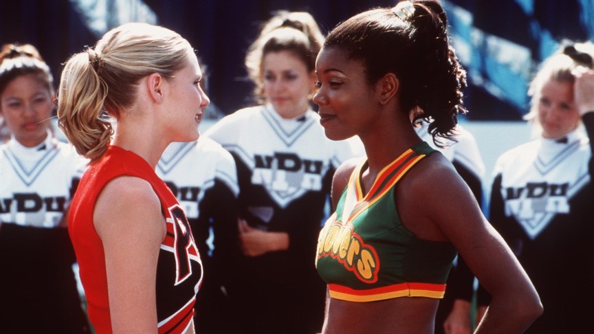 Kirsten Dunst And Gabrielle Union in "Bring It On"