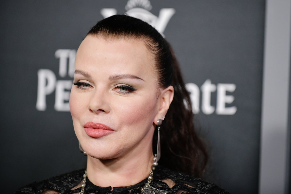 Debi Mazar