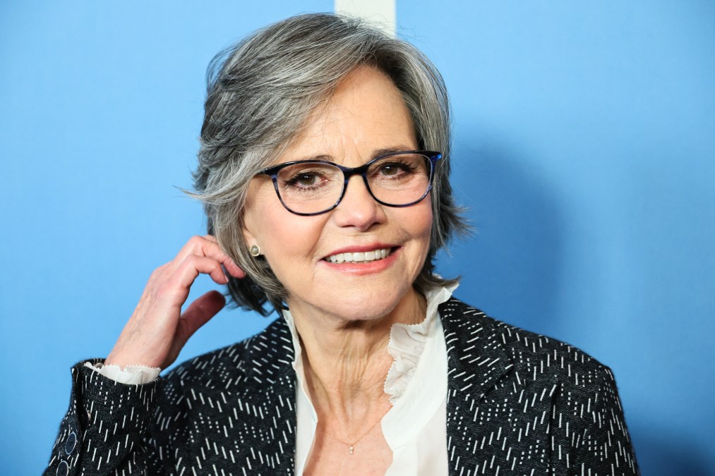 Sally Field, 78, Rocks Natural Gray Hair