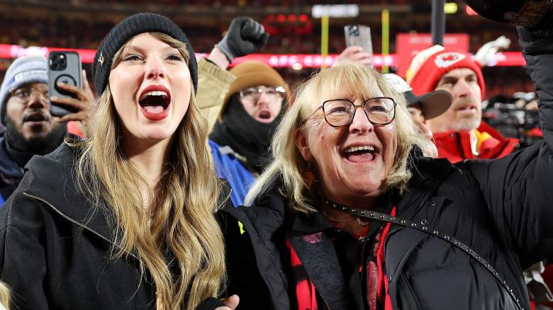 Travis Kelce Donna Kelce Taylor Swift Comparison