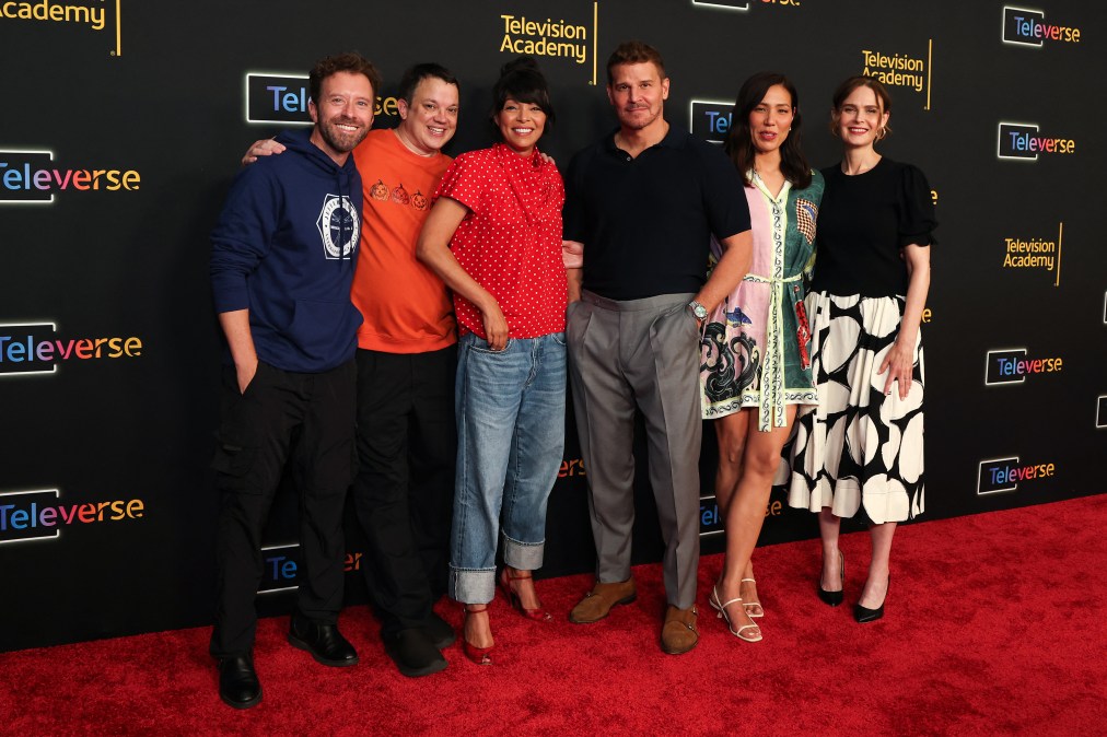 T.J. Thyne, Eric Millegan, Tamara Taylor, David Boreanaz, Michaela Conlin, and Emily Deschanel