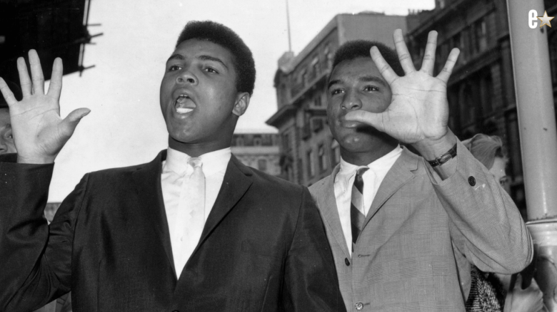 Rahaman Ali, the younger brother of boxing legend Muhammad Ali, has died at the age of 82.