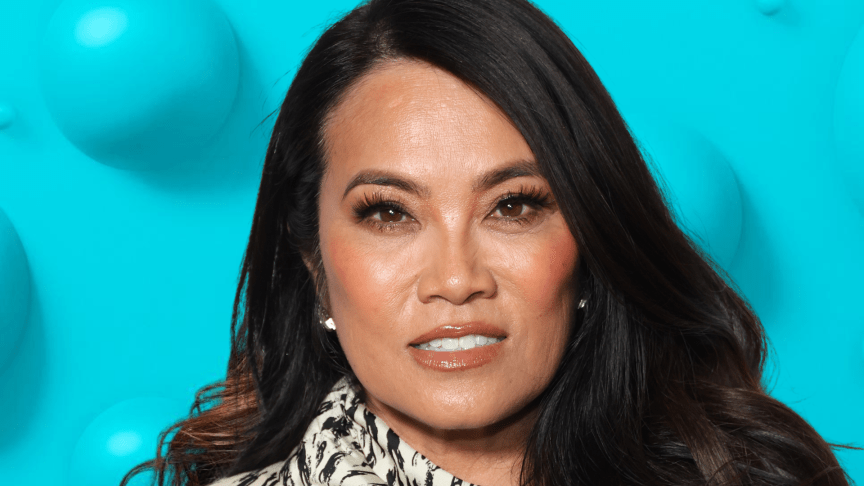 Where to watch Dr pimple popper streaming