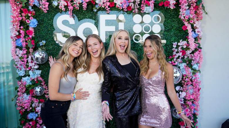 Shannon Beador and daughters