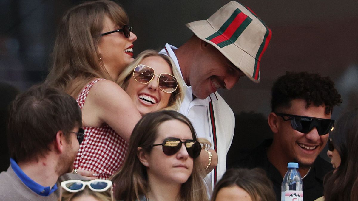 Taylor Swift, Brittany Mahomes, Travis Kelce, Patrick Mahomes