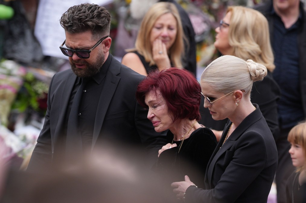 Jack Osbourne, Sharon Osbourne, Kelly Osbourne and family members