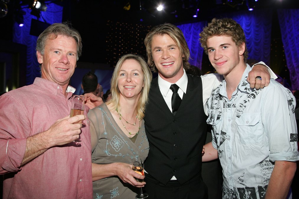 Craig Hemsworth, Leonie Hemsworth, Chris Hemsworth and Liam Hemsworth 
