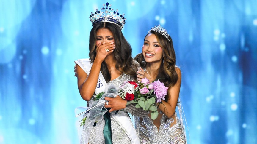 Alma Cooper crying after winning Miss USA 2024