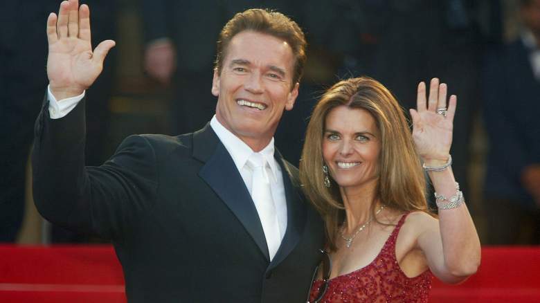 Arnold Schwarzenegger and Maria Shriver waving