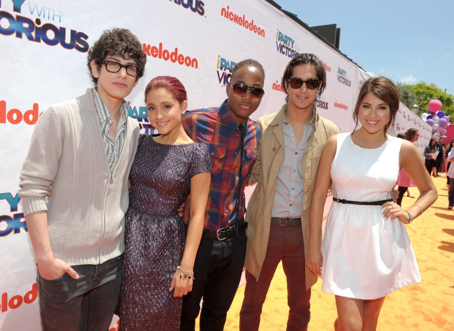"Victorious" cast in 2011