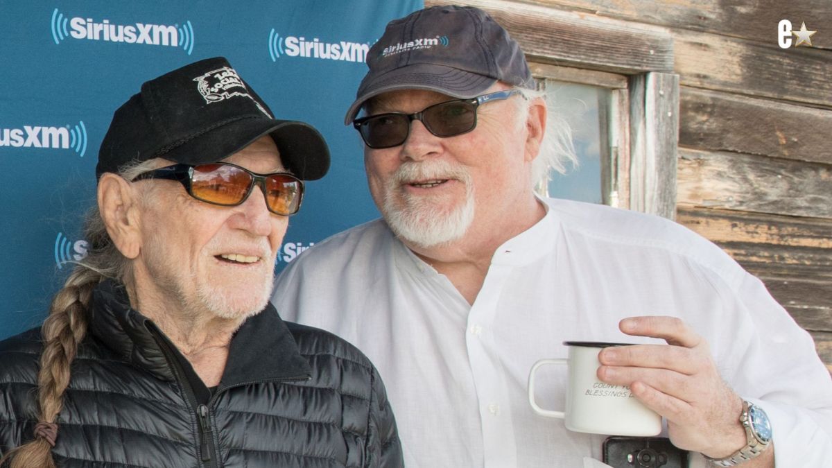Willie Nelson, Dallas Wayne